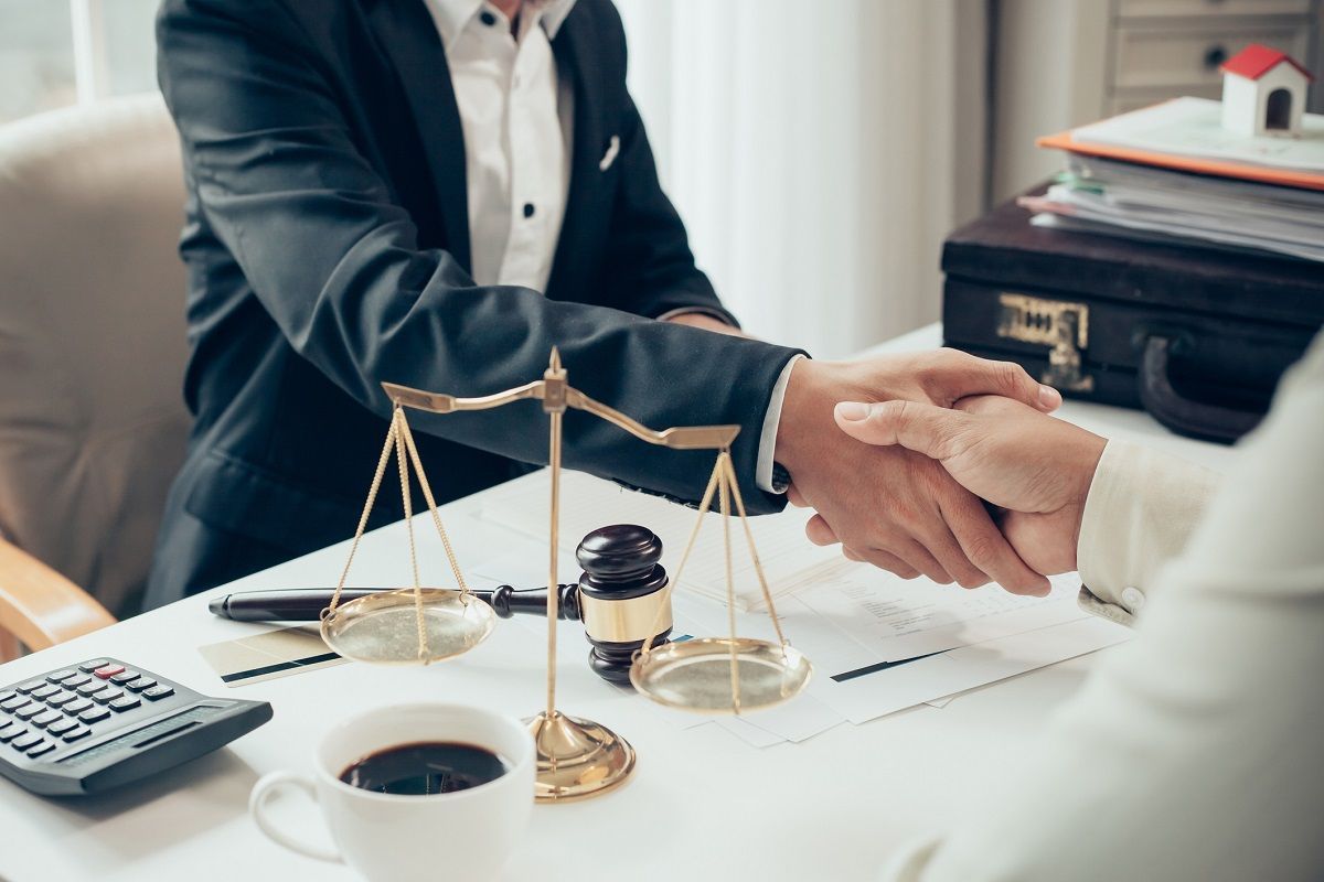 The Role of Efficiency: Tips to Save Your Time While Dealing with Complex Legal Issues